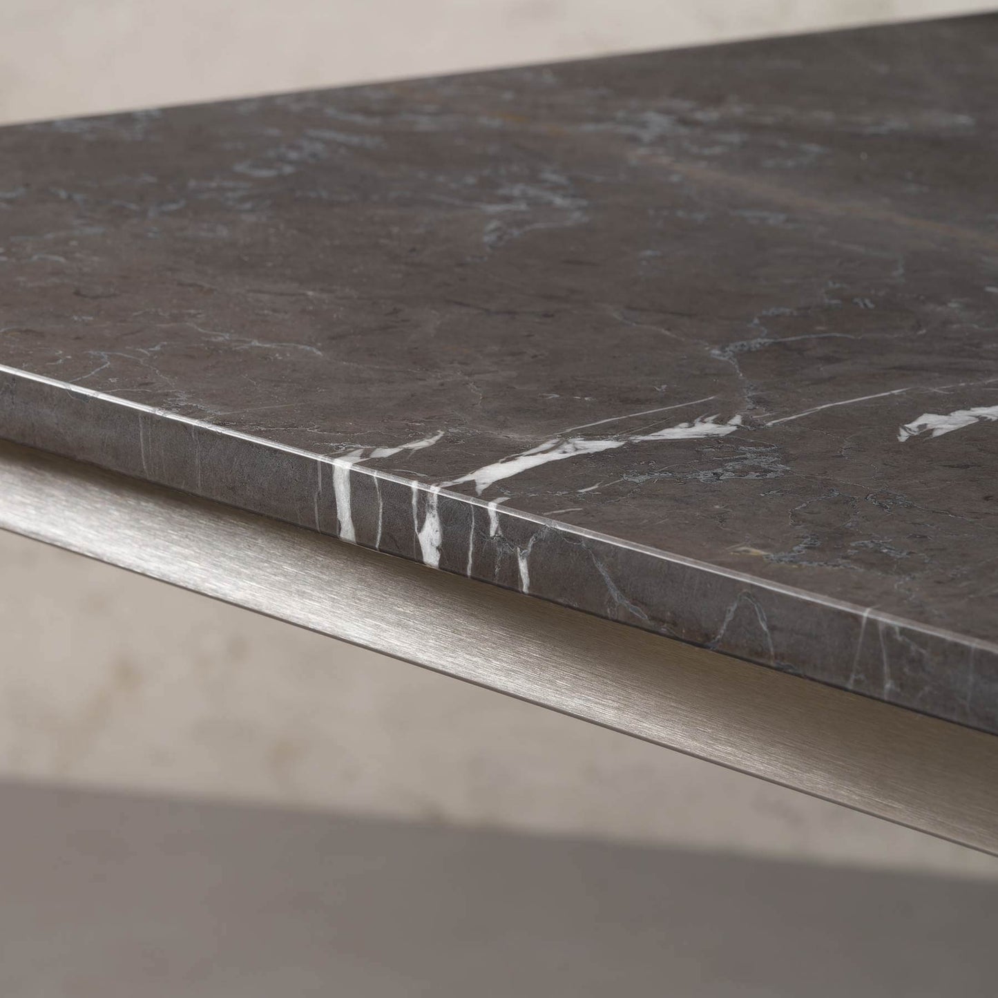 Sapporo Marmor Esstisch