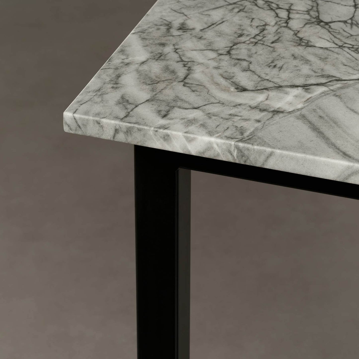 Sapporo Marmor Esstisch