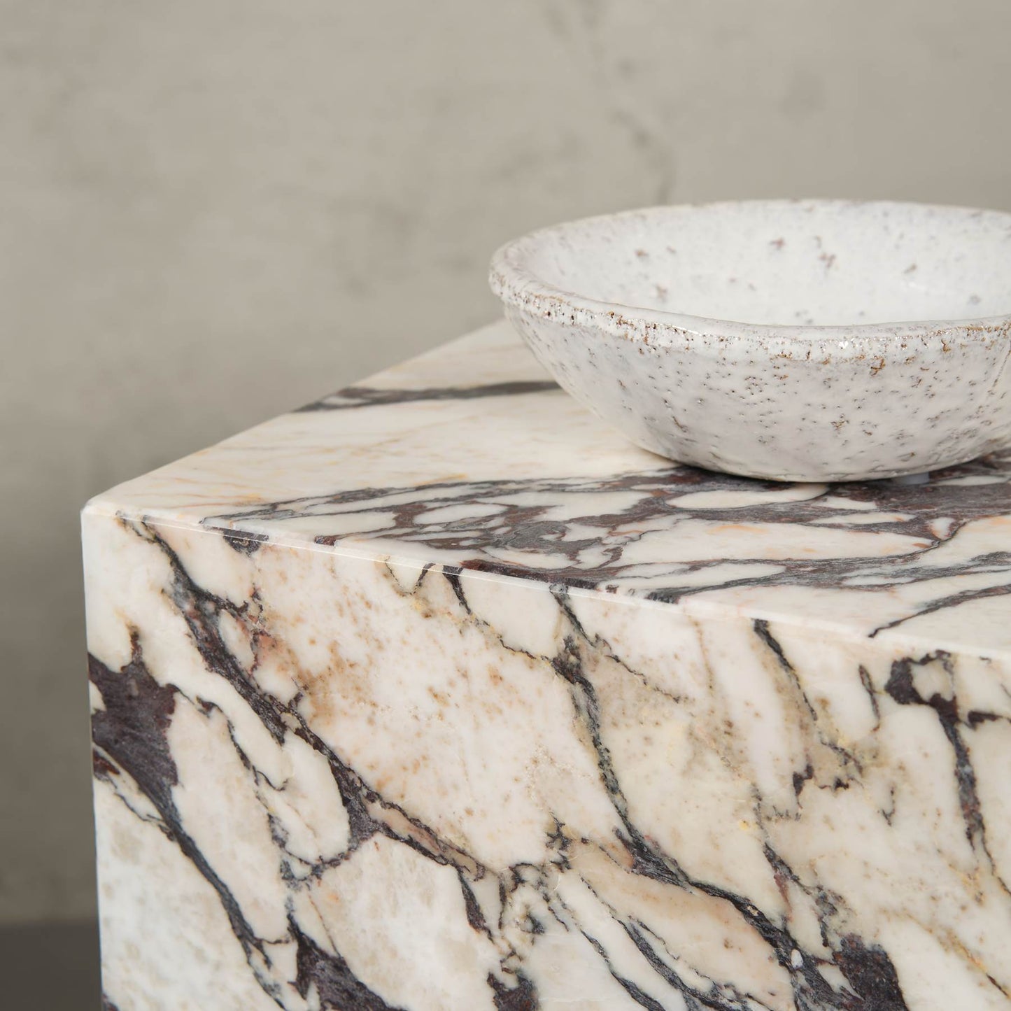 New York Exclusive Line