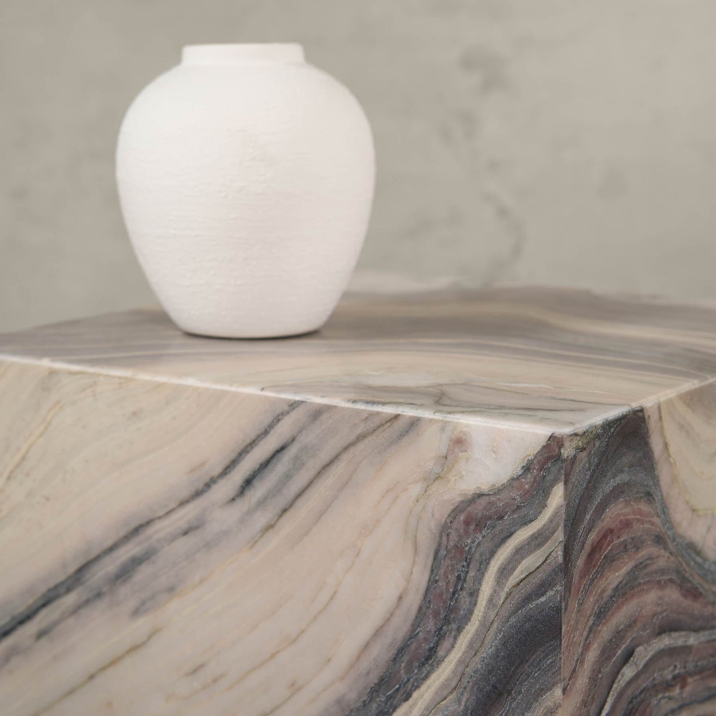 New York Exclusive Line