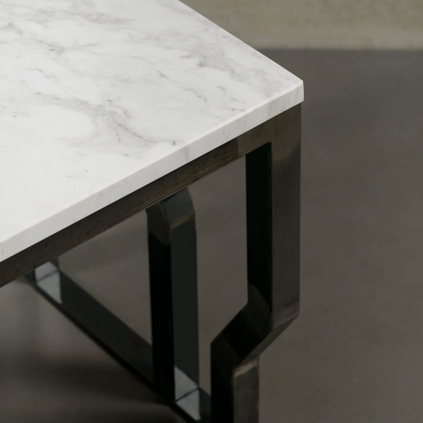 Silicon Valley Marmor Couchtisch