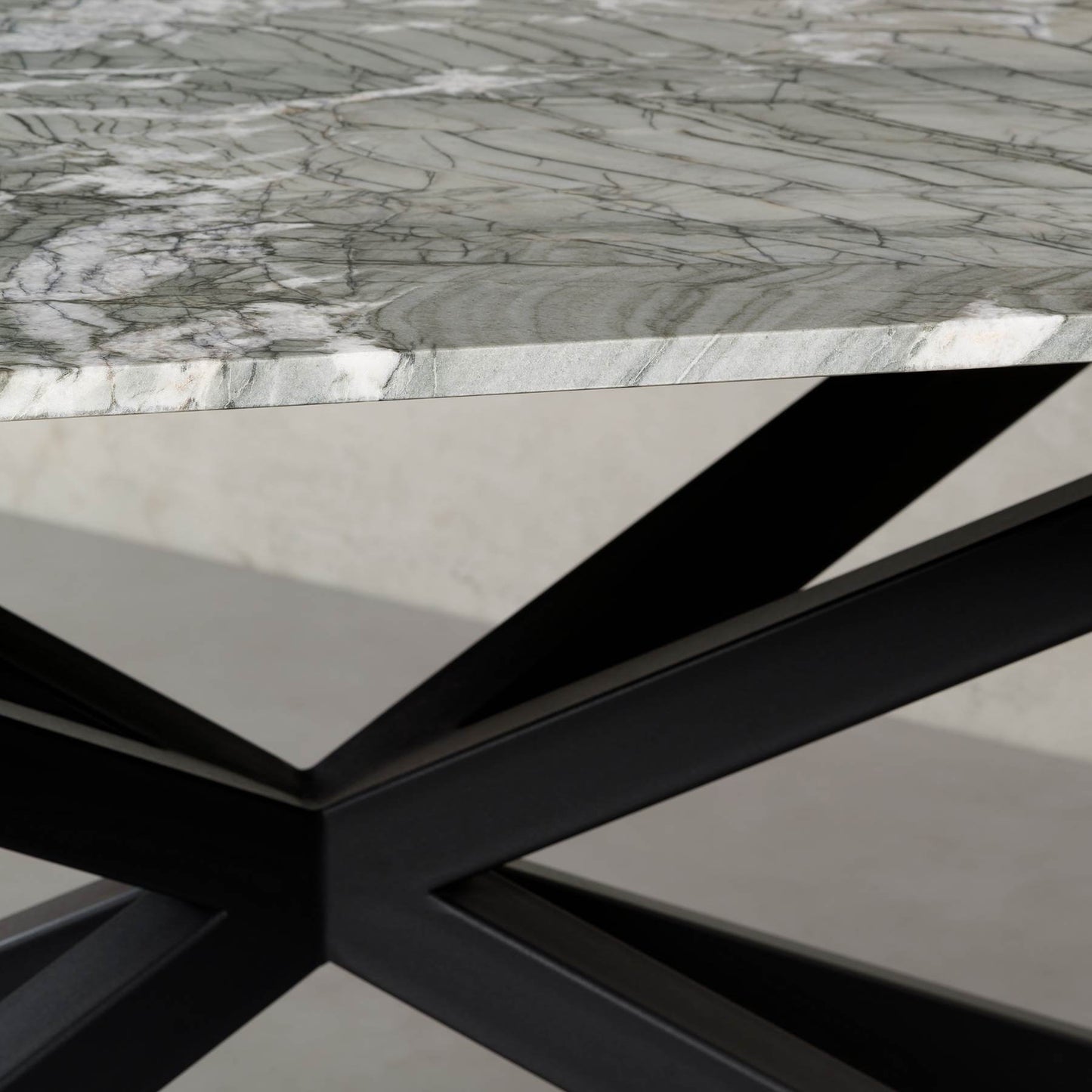 Spider Outdoor Esstisch